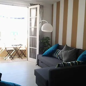 https://casa-leon-corralejo.in-canary-islands.com